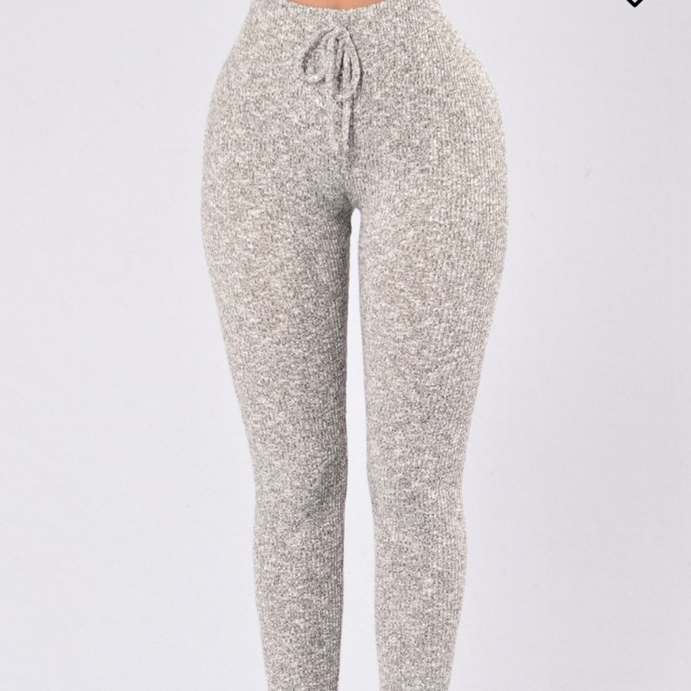 Fashion Nova wanderlust grey leggings